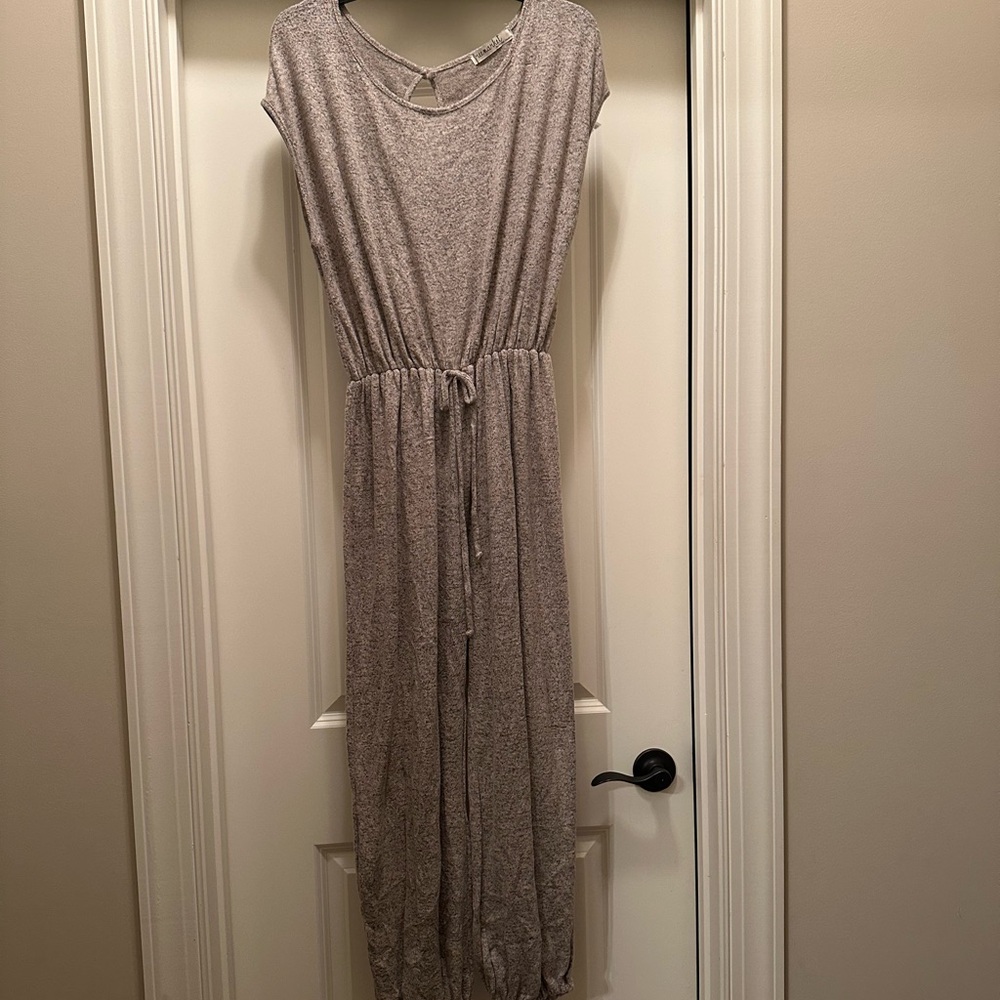 Flying Tomato Taupe Knit jumpsuit